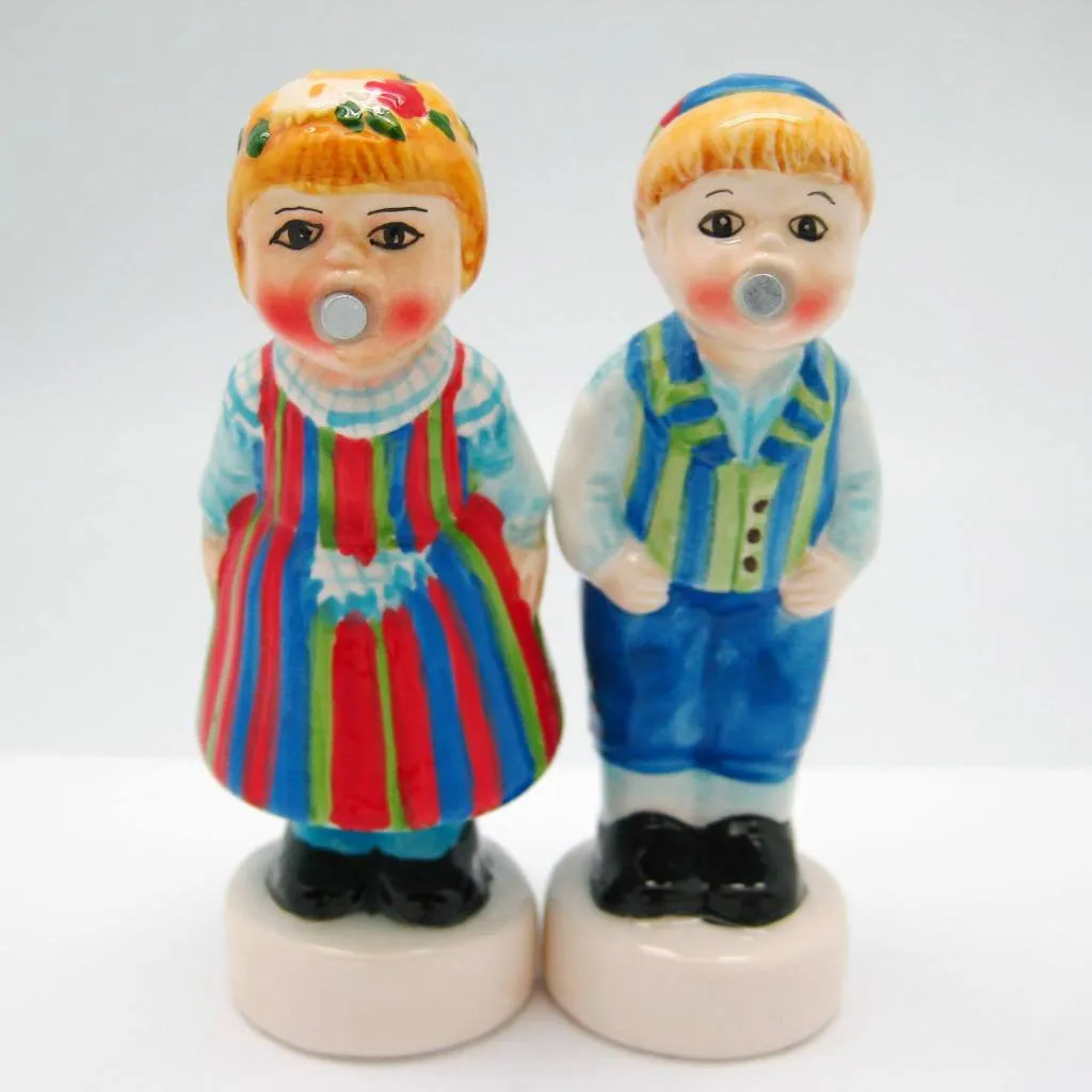 Collectible Magnetic Salt and Pepper Shakers Finnish