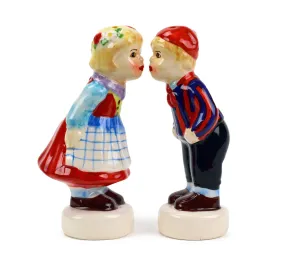 Cute Salt and Pepper Shakers Scandinavian Standing Couple