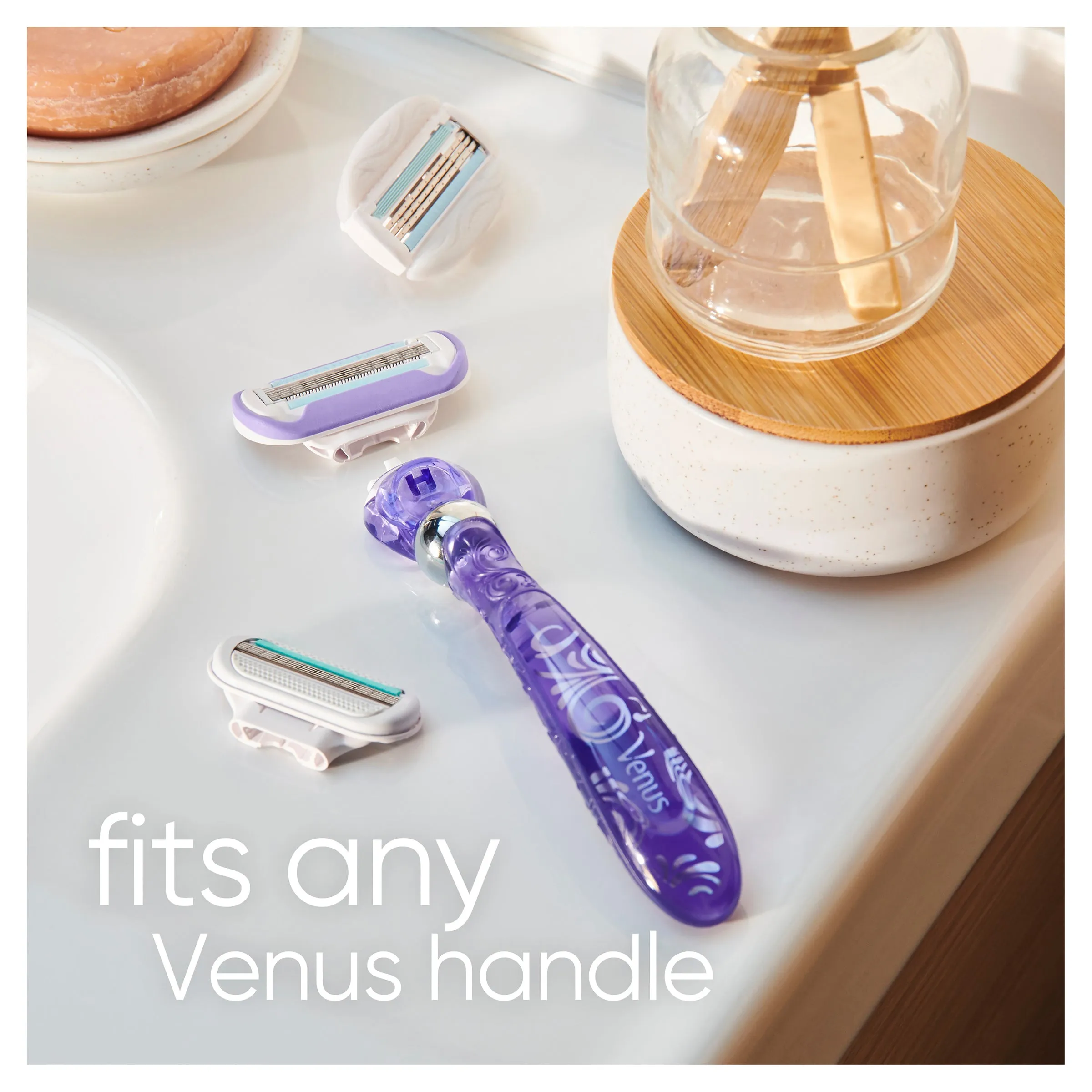 Gillette Venus Swirl Razor 2Up