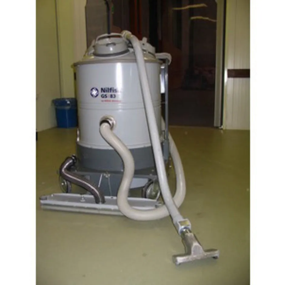 NilfiskCFM Industrial Vacuum 50mm Aluminium Handgrip For Wheeled Floor Nozzle