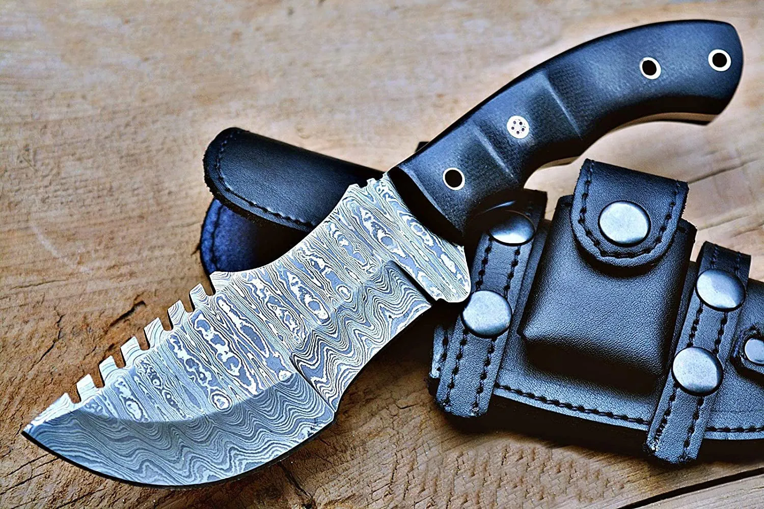 Tracker Damascus Hunting Knife