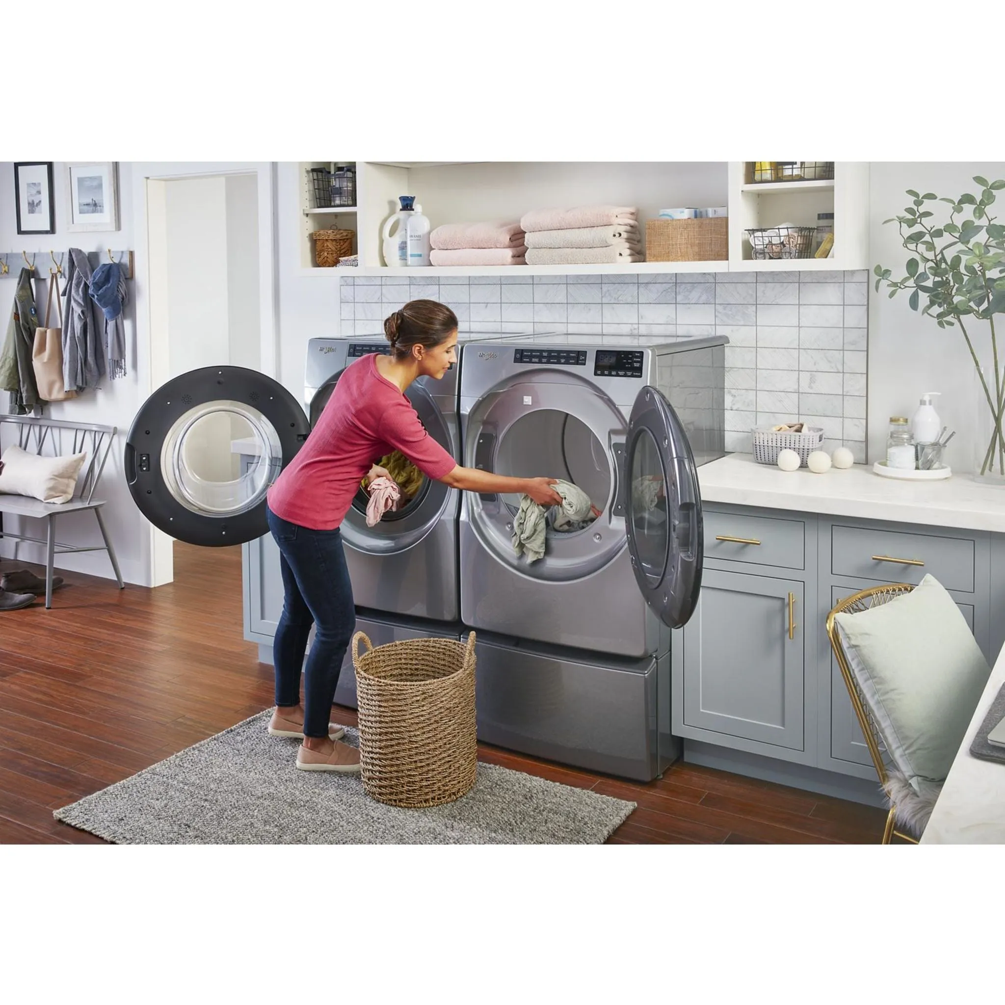 Whirlpool Natural Gas Dryer (WGD5605MC) - Chrome Shadow